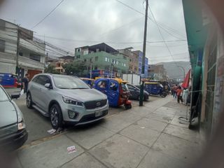Foto 5 de SE ALQUILA LOCAL COMERCIAL EN MERCADO MANGOMARCA SJL - LOCAL AL LADO DE PUERTA PRINCIPAL