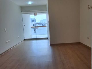 Foto 16 de Luminoso departamento de 3 dormitorios en Miraflores - venta