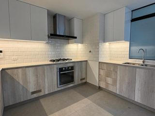 Foto 12 de Venta Departamento Estreno Surco 3 dormitorios + cochera Fte a parque