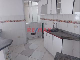 Foto 4 de Vendo Departamentos En Pueblo Joven Mateo Pumacahua!! Santiago De Surco Limite Con Chorrillos.