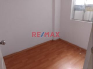 Foto 7 de Vendo Departamentos En Pueblo Joven Mateo Pumacahua!! Santiago De Surco Limite Con Chorrillos.