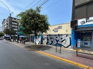 Foto 1 de Venta De Terreno Comercial En Breña 800.92 M2