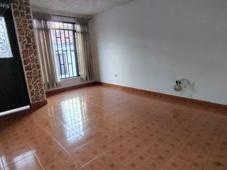 Foto 2 de Venta de casa de 3 niveles sector A Parque Industrial Pereira