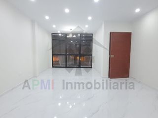 Foto 3 de ALQUILER DE DEPARTAMENTO EN SEGUNDO PISO EN URBANIZACIÓN LOS SAUCES