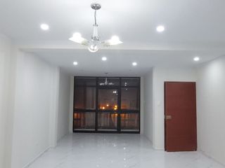 Foto 11 de ALQUILER DE DEPARTAMENTO EN SEGUNDO PISO EN URBANIZACIÓN LOS SAUCES