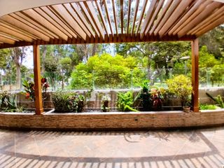 Foto 1 de 🏡 AMPLIO DEPARTAMENTO EN SAN ISIDRO CON TERRAZA PRIVADA Y VISTA AL PARQUE BUSTAMANTE