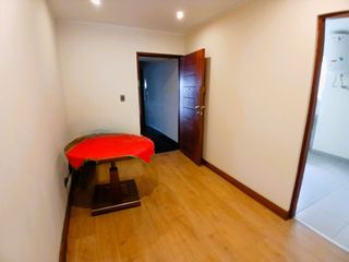 Foto 9 de 🏡 AMPLIO DEPARTAMENTO EN SAN ISIDRO CON TERRAZA PRIVADA Y VISTA AL PARQUE BUSTAMANTE