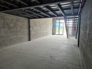 Foto 7 de Local Comercial y oficina de alquiler en Almax Center, Vía a Samborondón.
