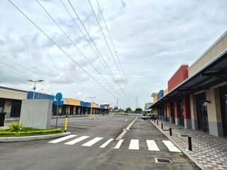 Foto 17 de Local Comercial y oficina de alquiler en Almax Center, Vía a Samborondón.