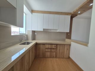 Foto 7 de ALQUILER DE DEPARTAMENTO EN QUINTO PISO CON ASCENSOR EN URBANIZACIÓN LOS SAUCES