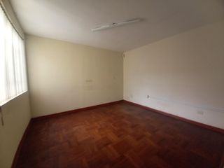 Foto 19 de 🏡 ALQUILER DE AMPLIA CASA EN JESÚS MARÍA – ZONA SEGURA Y CÉNTRICA
