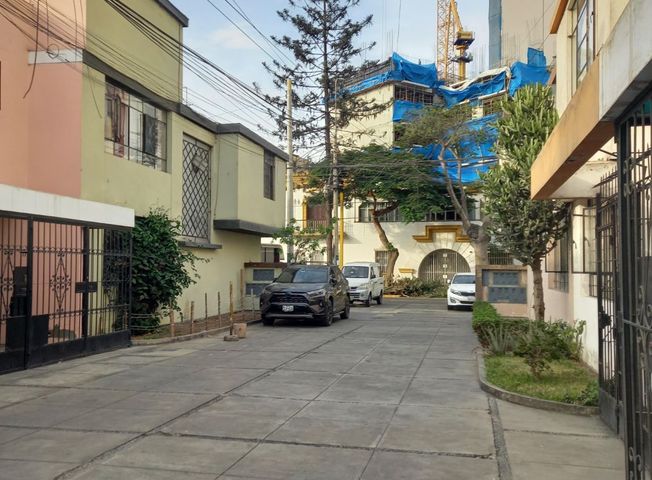 place photo 34