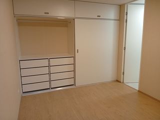 Foto 5 de Se alquila departamento con jardín y cochera, dentro de condominio en Bellavista