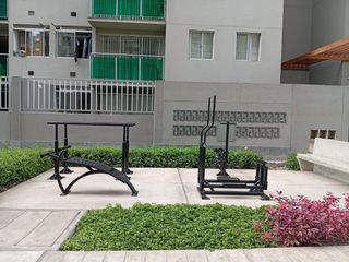 Foto 16 de Se alquila departamento con jardín y cochera, dentro de condominio en Bellavista