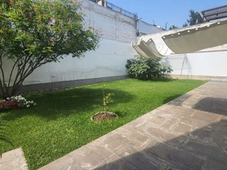 Foto 14 de Excelente Ocasión - Casa Estilo Rústico 680 m² - Av Laguna Grande, La Molina