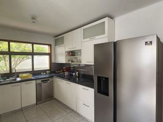 Foto 4 de Excelente Ocasión - Casa Estilo Rústico 680 m² - Av Laguna Grande, La Molina