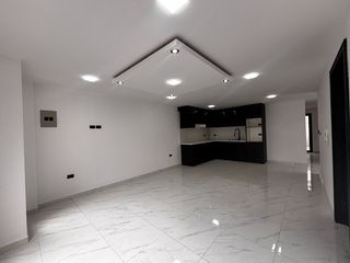 Foto 10 de Casas de Venta en Cuenca Ecuador casa con departamentos