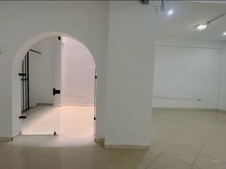 Foto 3 de Local Comercial en Alquiler en Santa Beatriz, Cercado de Lima