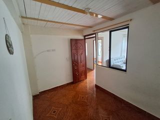 Foto 11 de Venta de Casa 3 niveles en sector Villa Eliza- Cuba Pereira