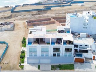 Foto 1 de 🏡 Hermosa Casa De Playa En Venta En San Bartolo - Gran Ocasion Vista Al Mar🌊