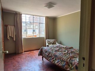 Foto 9 de VENDO CASA EN LA PERLA - URB SIMA