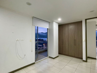 Foto 13 de Extraordinario apartamento moderno en el centro de pererira con vista a las montañas y parqueadero cubierto.