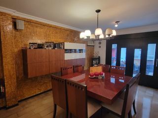 Foto 11 de EN VENTA DE OPORTUNIDAD, LUJOSA Y AMPLIA CASA DE 4 DORMITORIOS EN CIUDAD CELESTE PRIMERAS ETAPAS, NUEVO SAMBORONDON