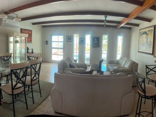Foto 5 de VENTA CASA DE PLAYA EN ZORRITOS. ALT. KM 1228. LADO CERRO. PANAMERICANA NORTE
