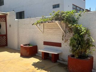 Foto 11 de VENTA CASA DE PLAYA EN ZORRITOS. ALT. KM 1228. LADO CERRO. PANAMERICANA NORTE