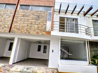 Foto 1 de Venta casas a estrenar 120 m2 Conocoto 3 dormit.
