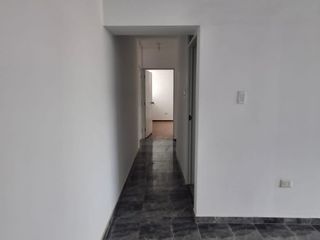 Foto 12 de Venta Amplio Departamento En Estreno - Villa Maria Del Triunfo - Piso 3
