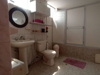 Foto 17 de Se Alquila Casa De 3 Pisos En Zona Exclusiva De La Molina