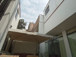 Foto 38 de Se Alquila Casa De 3 Pisos En Zona Exclusiva De La Molina