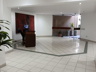Foto 4 de Luminoso y amplio departamento de 4 dormitorios venta, San Borja
