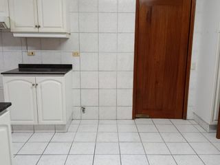 Foto 14 de Luminoso y amplio departamento de 4 dormitorios venta, San Borja