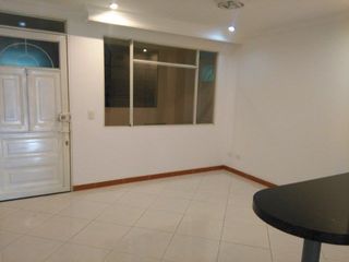 Foto 3 de ARRIENDO APARTAESTUDIO BARRIO MALDONADO