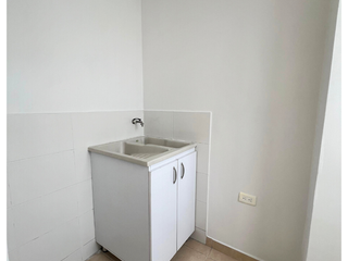 Foto 9 de HERMOSO APARTAMENTO EN ARRIENDO, UBICADO EN PRADOS DEL ESTE, CONJUNTO AMBAR DEL ESTE