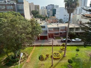 Foto 4 de VENDO DEPARTAMENTO FRENTE A PARQUE - A UN PASO DEL PLAZA VEA CORTIJO