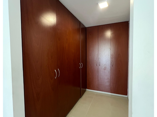 Foto 7 de APARTAMENTO EN ARRIENDO, UBICADO EN BALCONES DE VERSALLES