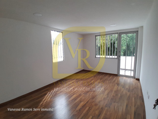 Foto 13 de Casa Para Uso Comercial en Alquiler