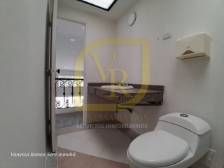 Foto 15 de Casa Para Uso Comercial en Alquiler