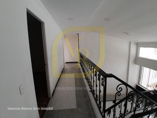 Foto 5 de Casa Para Uso Comercial en Alquiler