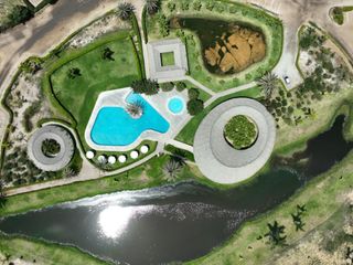 Foto 2 de Venta De Terreno En Exclusivo Condominio Playa Del Carmen De 1000 M2 - Chincha