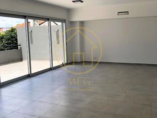 Foto 3 de VENTA Depto 2 ambientes con cochera Quilmes Centro