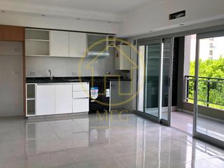 Foto 9 de VENTA Depto 2 ambientes con cochera Quilmes Centro