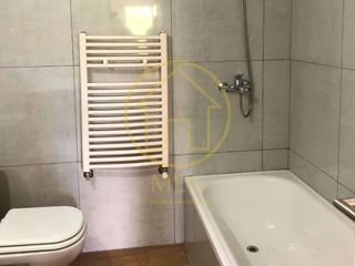 Foto 16 de VENTA Depto 2 ambientes con cochera Quilmes Centro