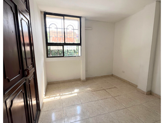 Foto 5 de APARTAMENTO EN ARRIENDO, UBICADO EN LA AVENIDA GRAN COLOMBIA, EDIFICIO SAUCEDAL