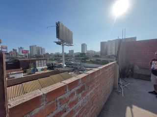 Foto 7 de Venta de Casa Como Terreno en La Victoria