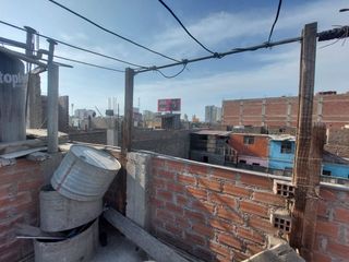 Foto 13 de Venta de Casa Como Terreno en La Victoria