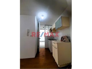 Foto 4 de Oportunidad Única: Departamento Con Cochera Incluida